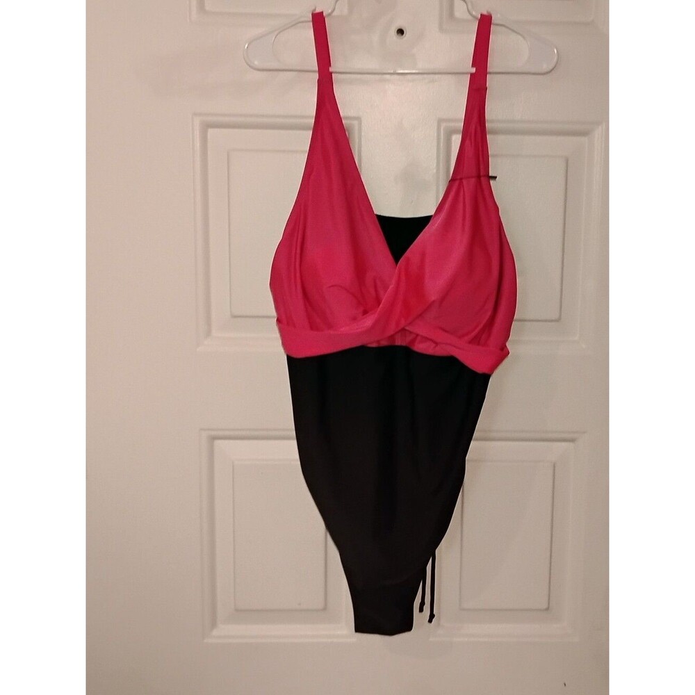 Plus Size 4X Pink and Black One-Piece Swimsuit
